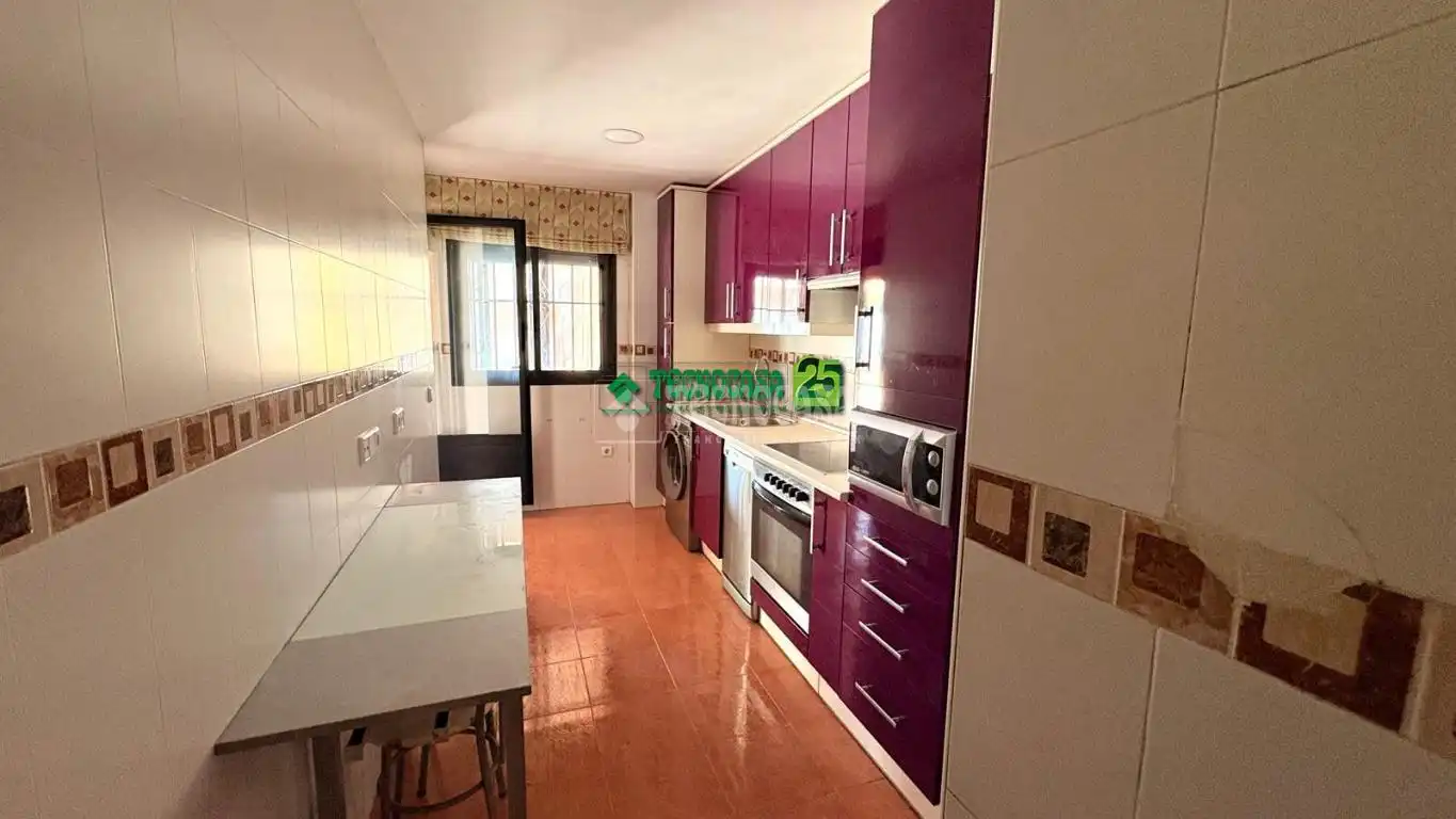 Cocina de Piso en venta en Yuncler con Aire acondicionado y Calefacción