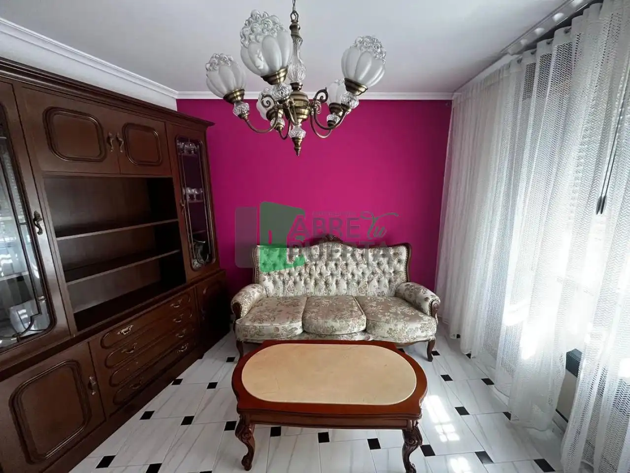 Sala d'estar de Casa o xalet en venda en Castro Caldelas amb Calefacció i Traster