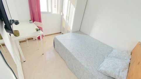 Foto 4 de Habitació a Cruz Roja, Sevilla Capital