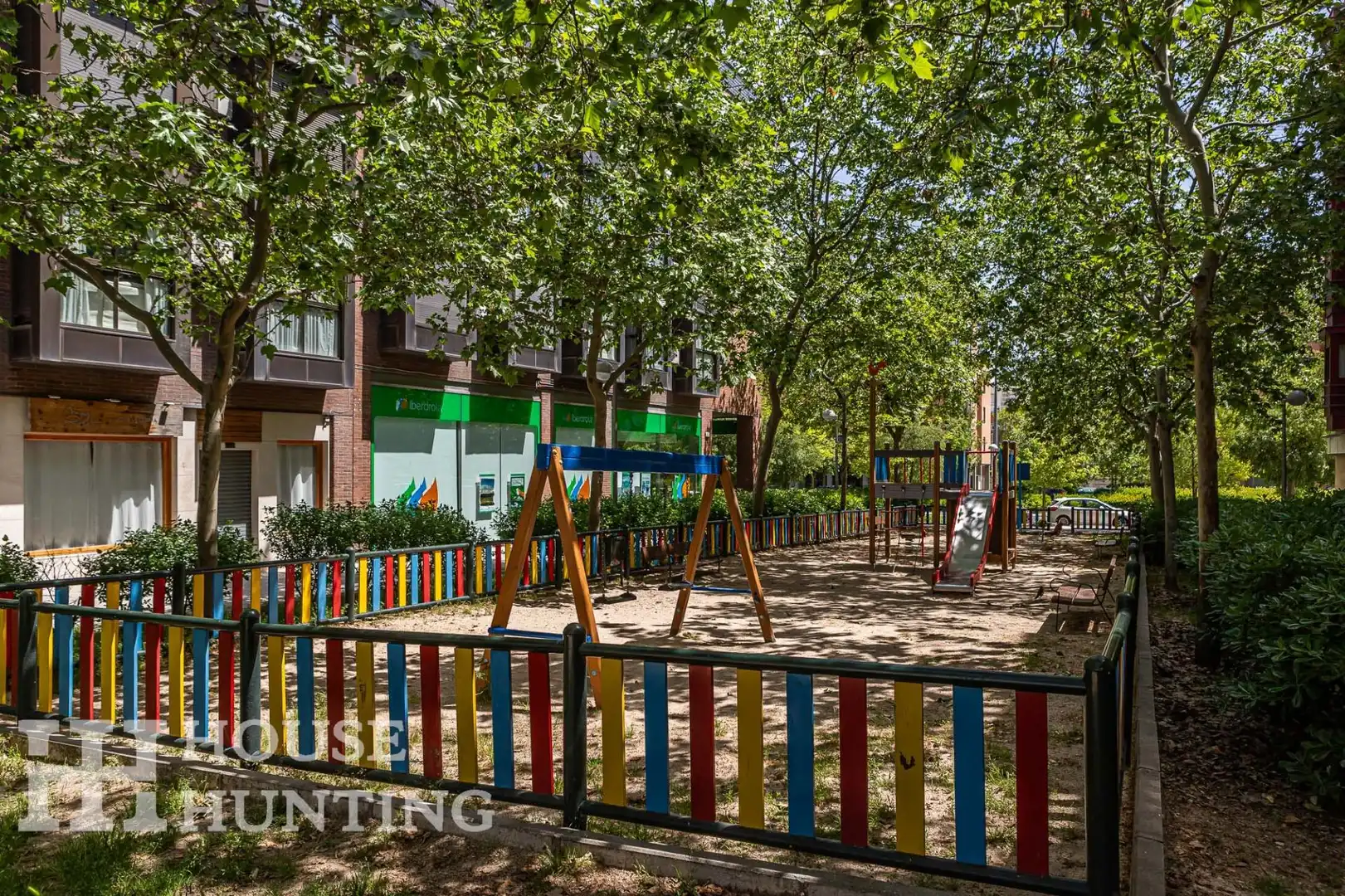 Vista exterior de Piso en venta en Madrid con Calefacción