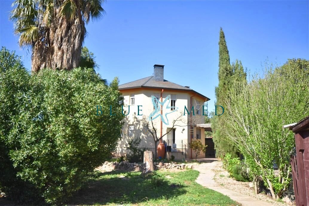 Vista exterior de Casa o xalet en venda en Alhama de Murcia amb Calefacció, Jardí privat i Terrassa