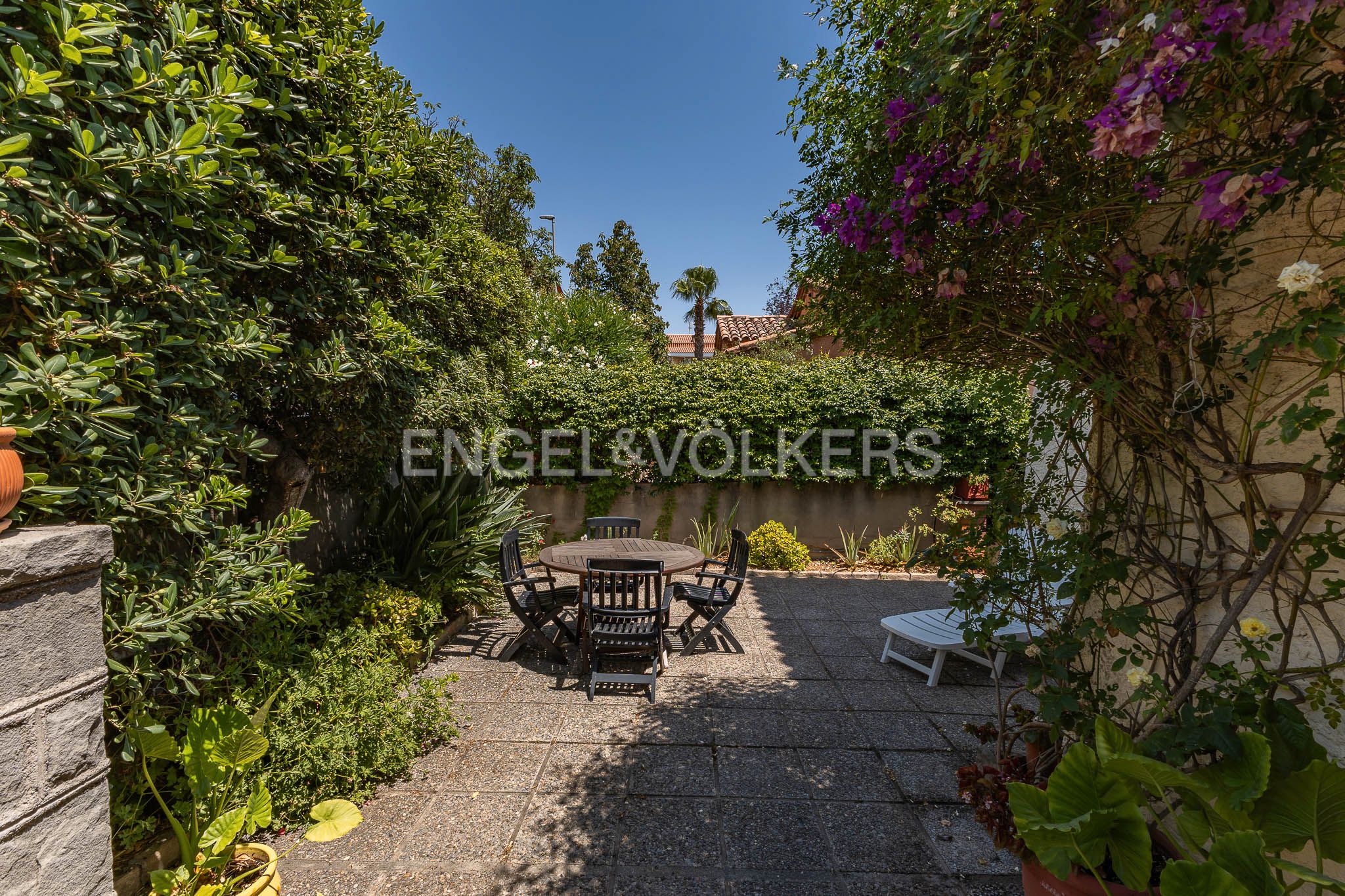 Terrassa de Casa o xalet en venda en Santa Coloma de Cervelló amb Aire condicionat, Calefacció i Jardí privat