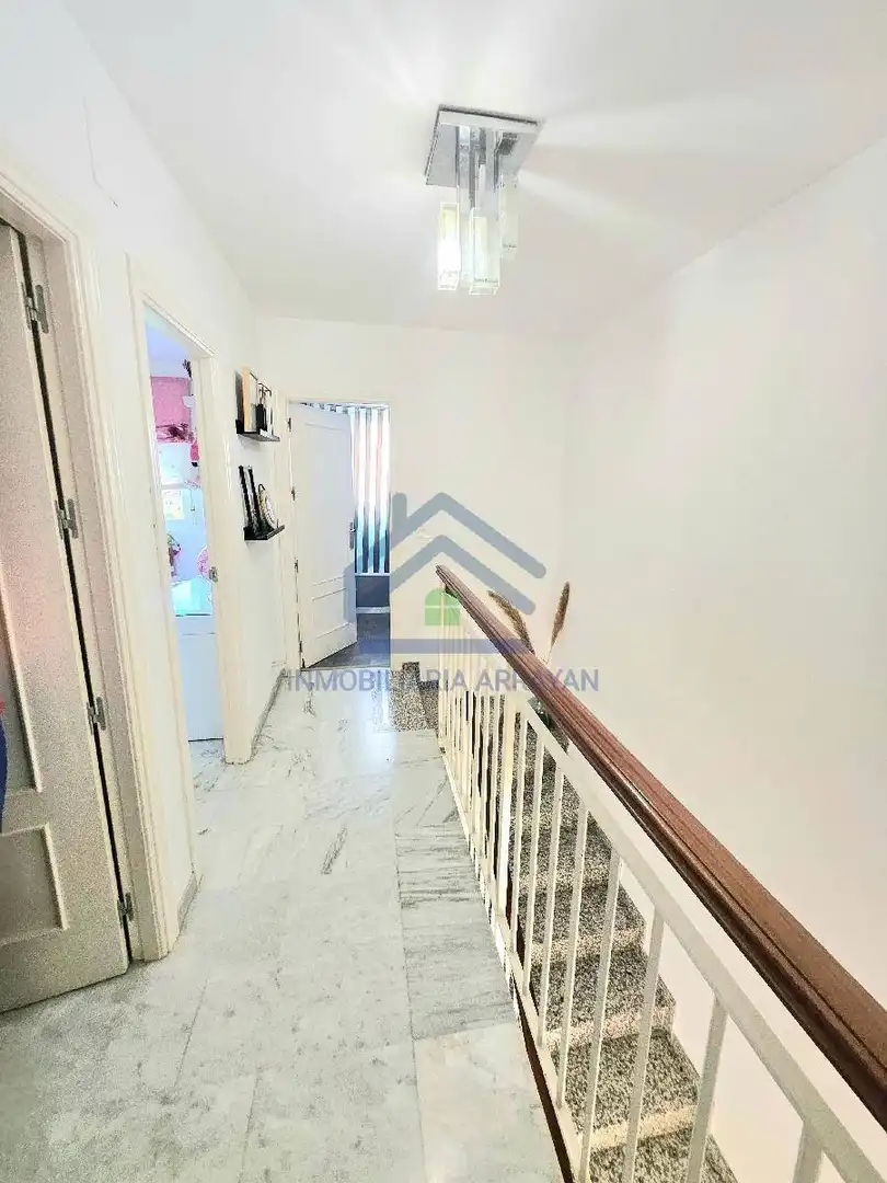 Casa o chalet en venta en Ogíjares con Aire acondicionado y Balcón