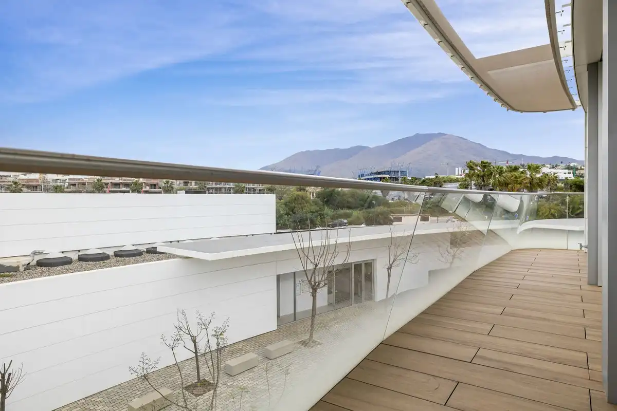 Terraza de Apartamento en venta en Estepona con Aire acondicionado, Terraza y Piscina comunitaria