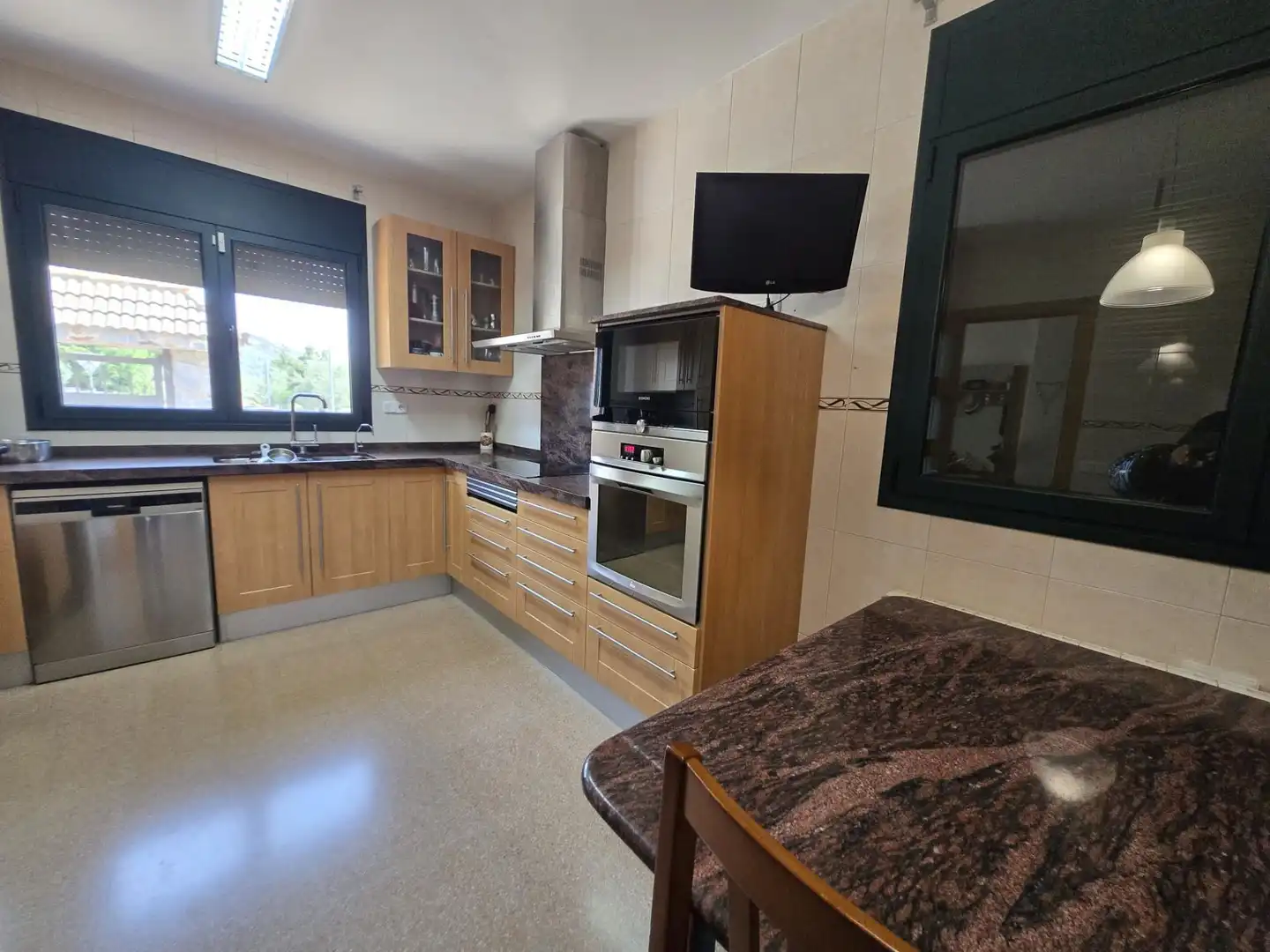 Cocina de Casa o chalet en venta en Sentmenat con Calefacción, Jardín privado y Piscina
