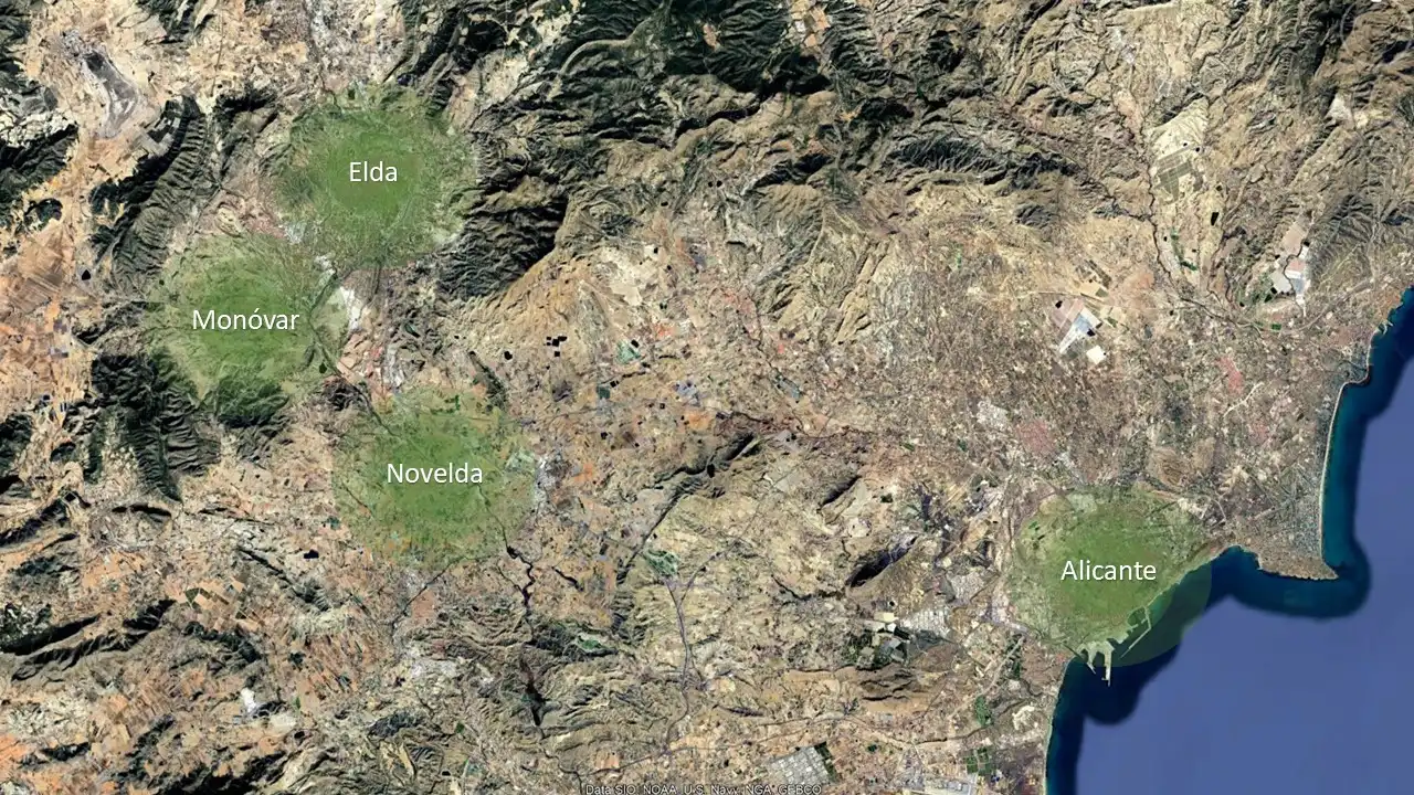 Oficina en venda en Monóvar  / Monòver