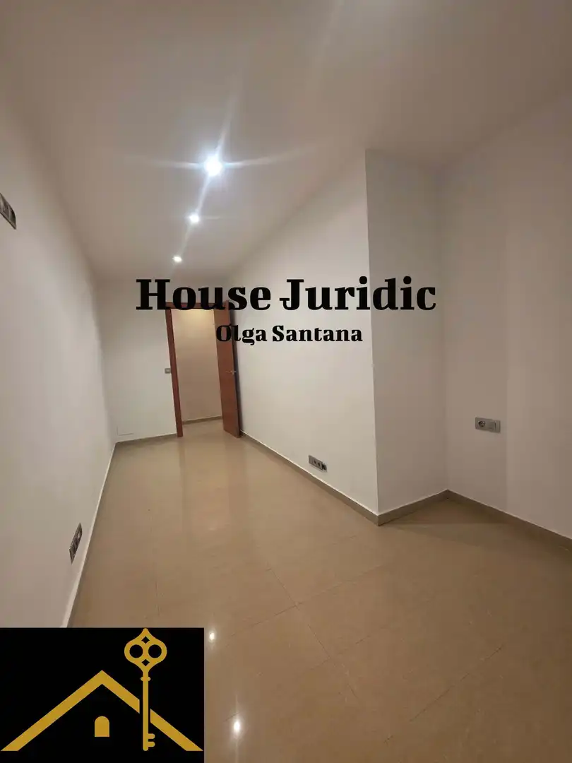 Flat for sale in Mataró  with Air Conditioner and Heating