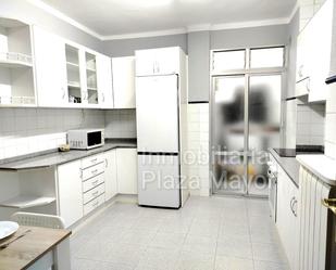 Kitchen of Flat to rent in Salamanca Capital  with Furnished, Oven and Washing machine