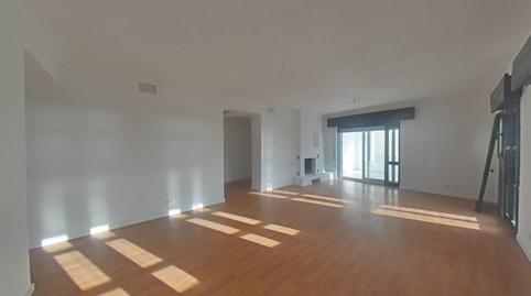 Photo 2 of Flat for sale in Puerto Banús, Marbella