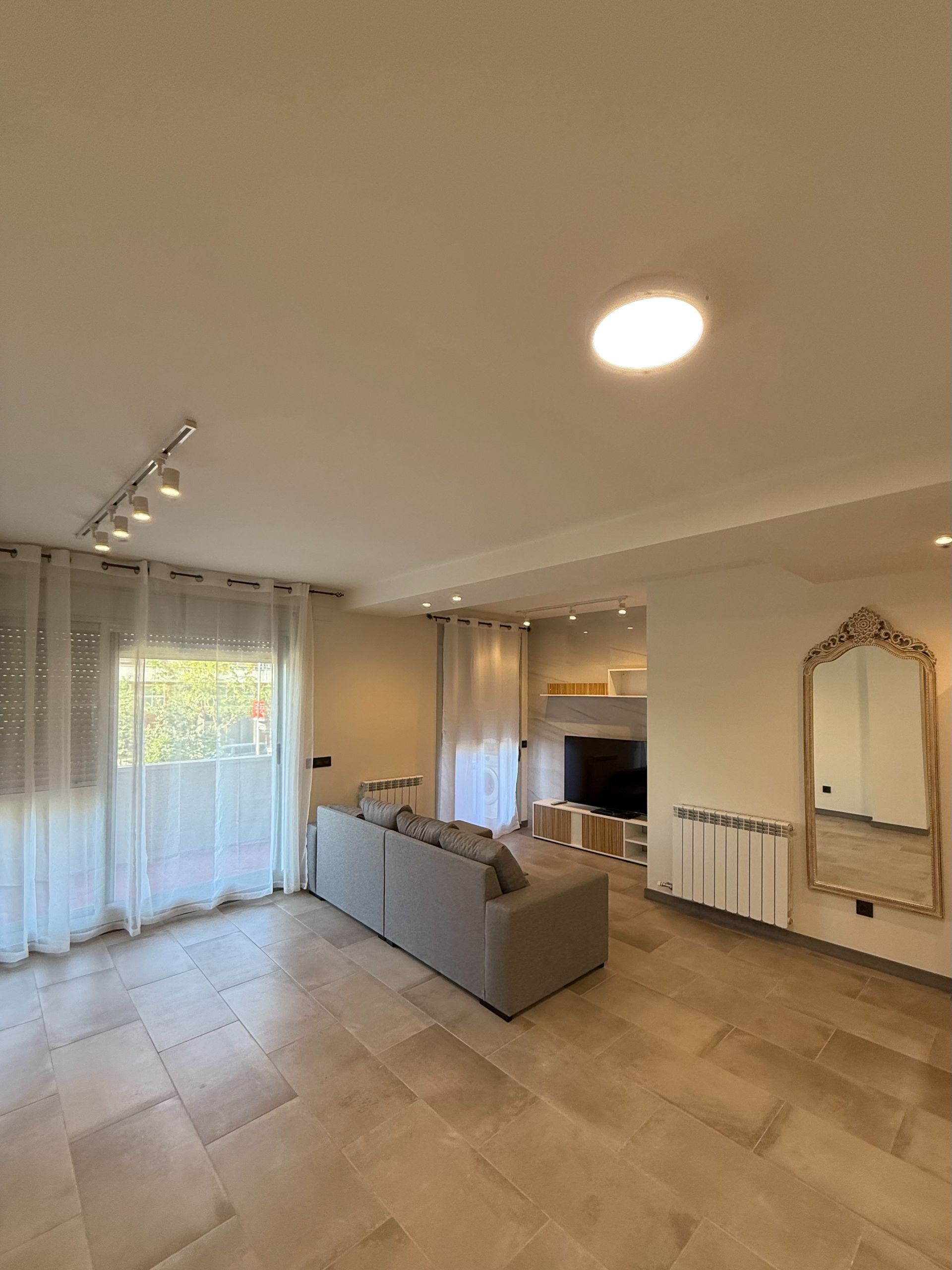 Living room of Apartment to rent in  Lleida Capital  with Air Conditioner, Heating and Furnished