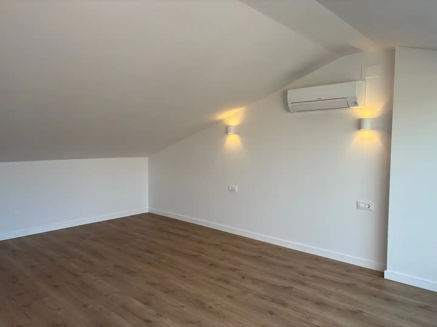 Duplexes for rent in Carrer Sant Pere, Centre