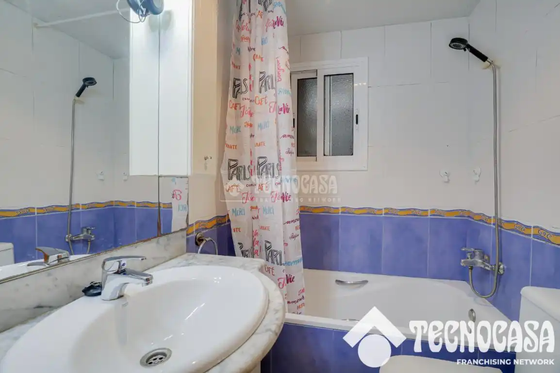 Baño de Piso en venta en Barcelona con Aire acondicionado y Calefacción