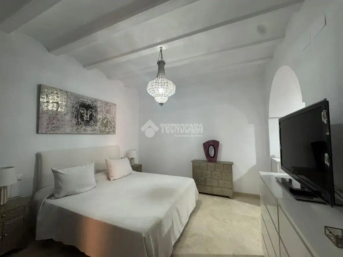 Bedroom of Flat for sale in Osuna  with Air Conditioner and Terrace