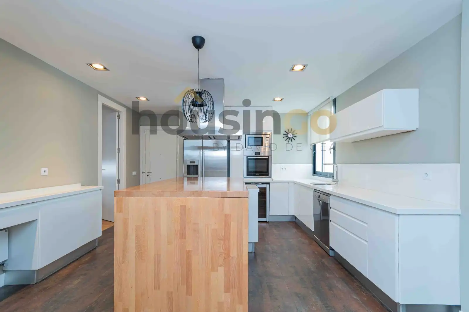 Kitchen of Flat for rent in Madrid  with Air Conditioner, Heating and Terrace