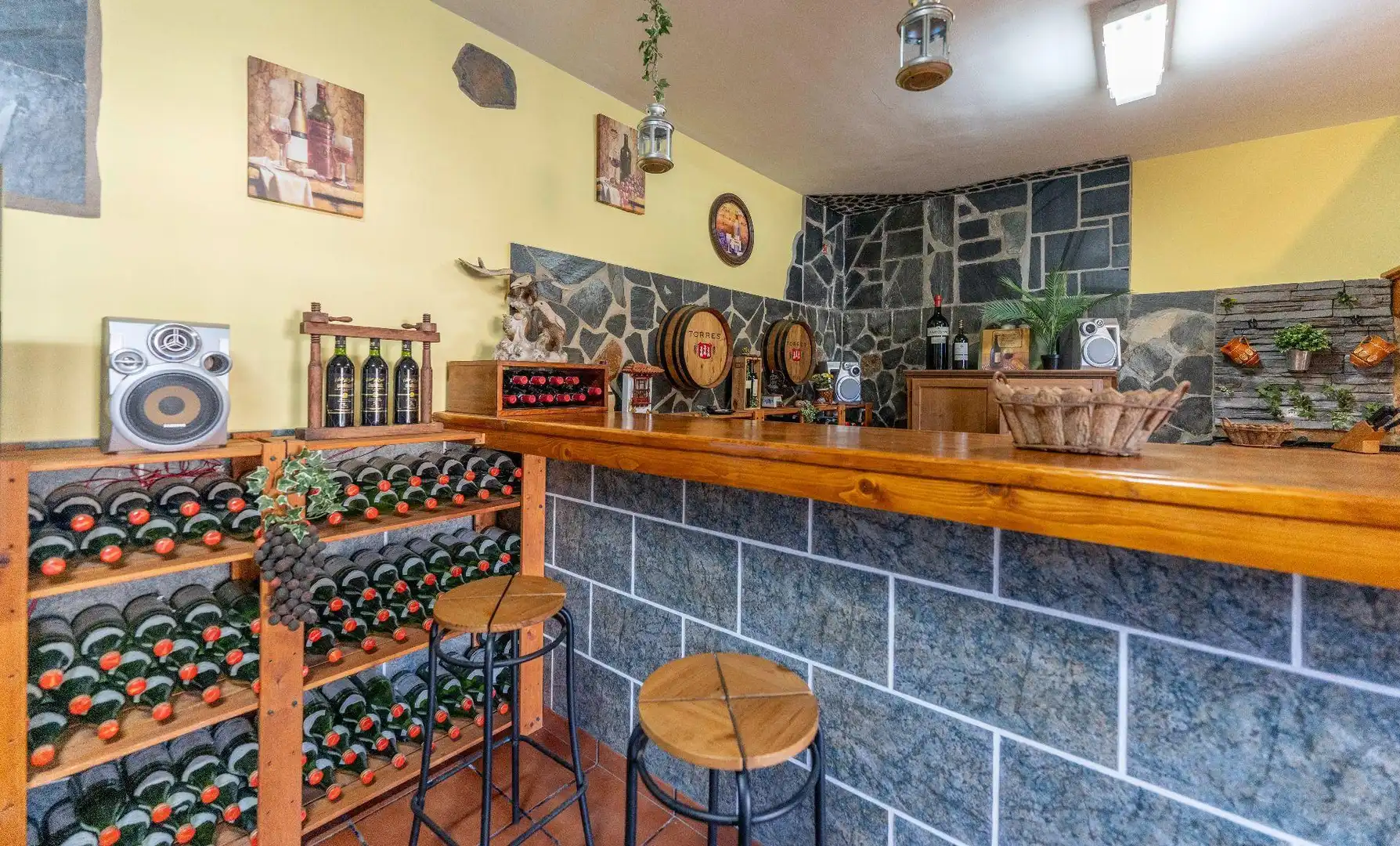 Houses for sale in La Orotava  with Heating, Private garden and Storage room