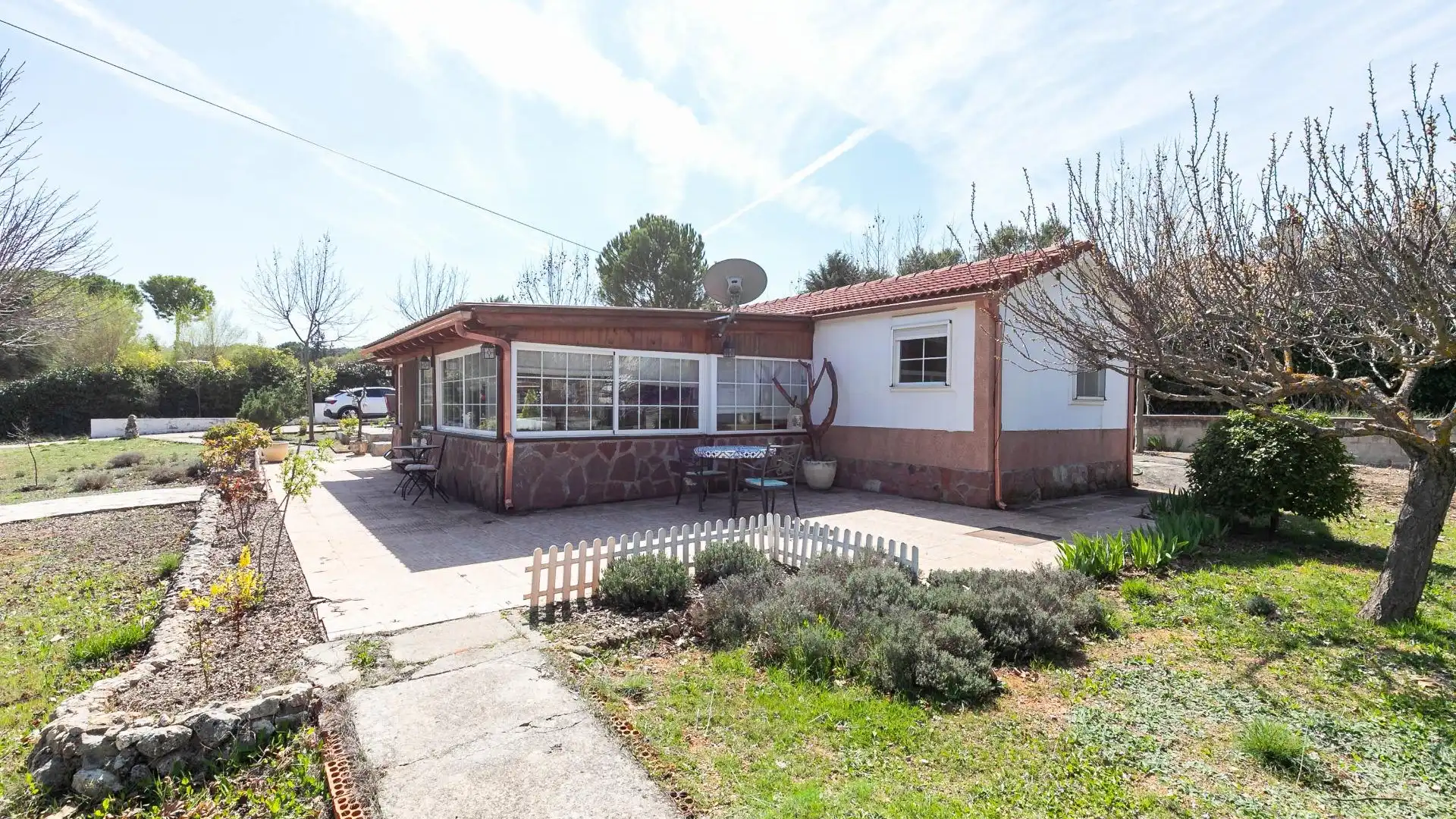 Vista exterior de Finca rústica en venta en Almoguera con Aire acondicionado, Jardín privado y Terraza