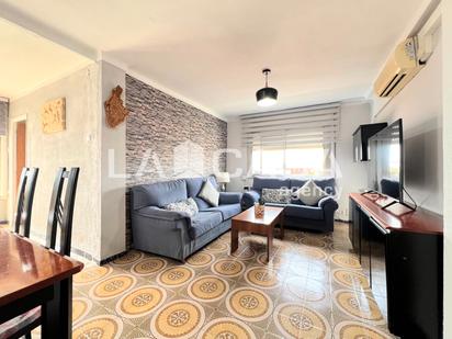 Living room of Flat for sale in Badalona  with Balcony