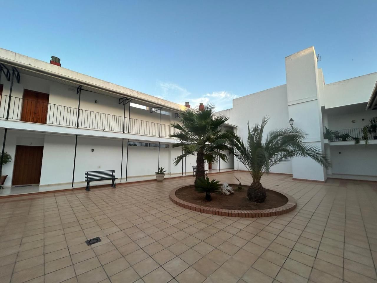 Exterior view of Flat for sale in Dos Hermanas  with Air Conditioner and Heating
