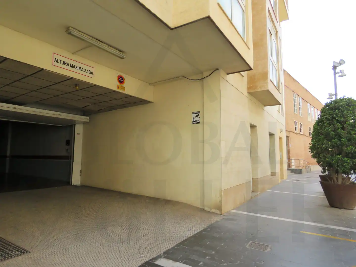 Exterior view of Garage for sale in Cartagena