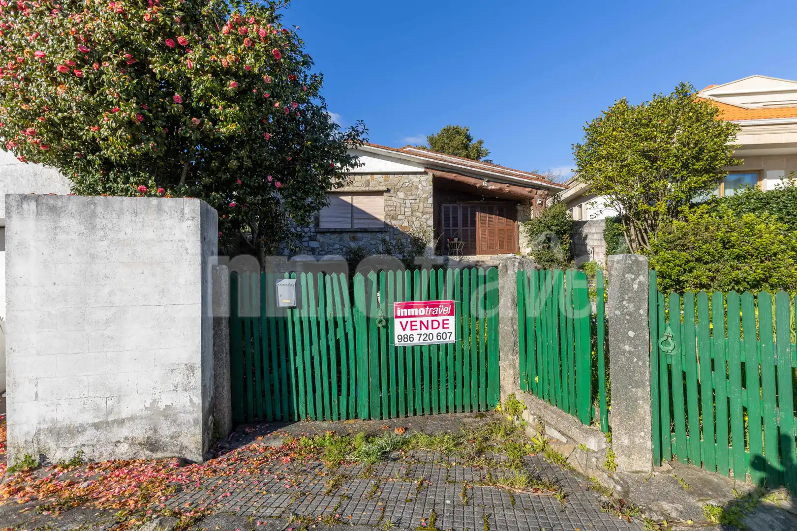 Außenansicht von Residential zum Verkauf in Sanxenxo