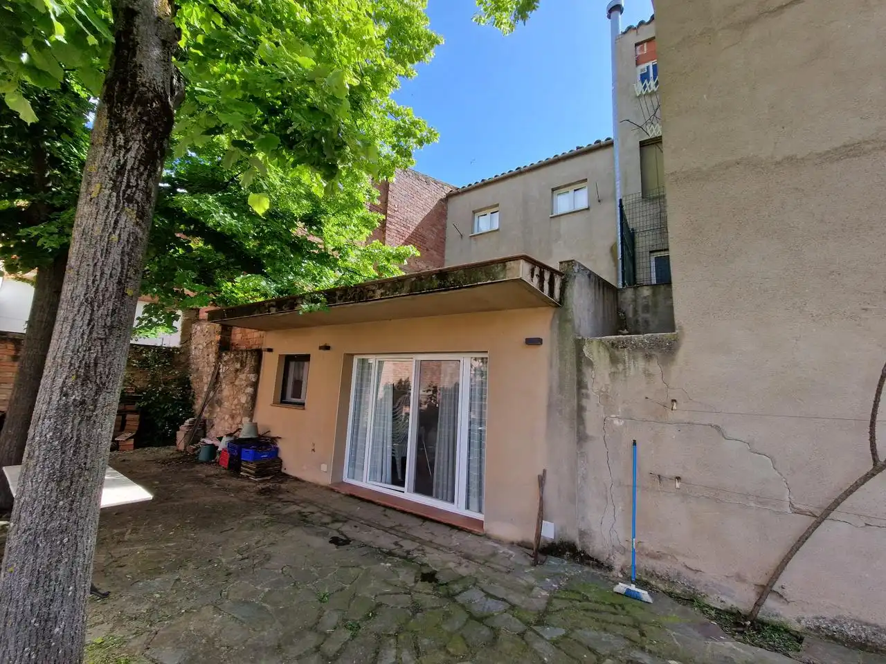 Vista exterior de Casa o xalet en venda en Ulldemolins amb Jardí privat i Terrassa
