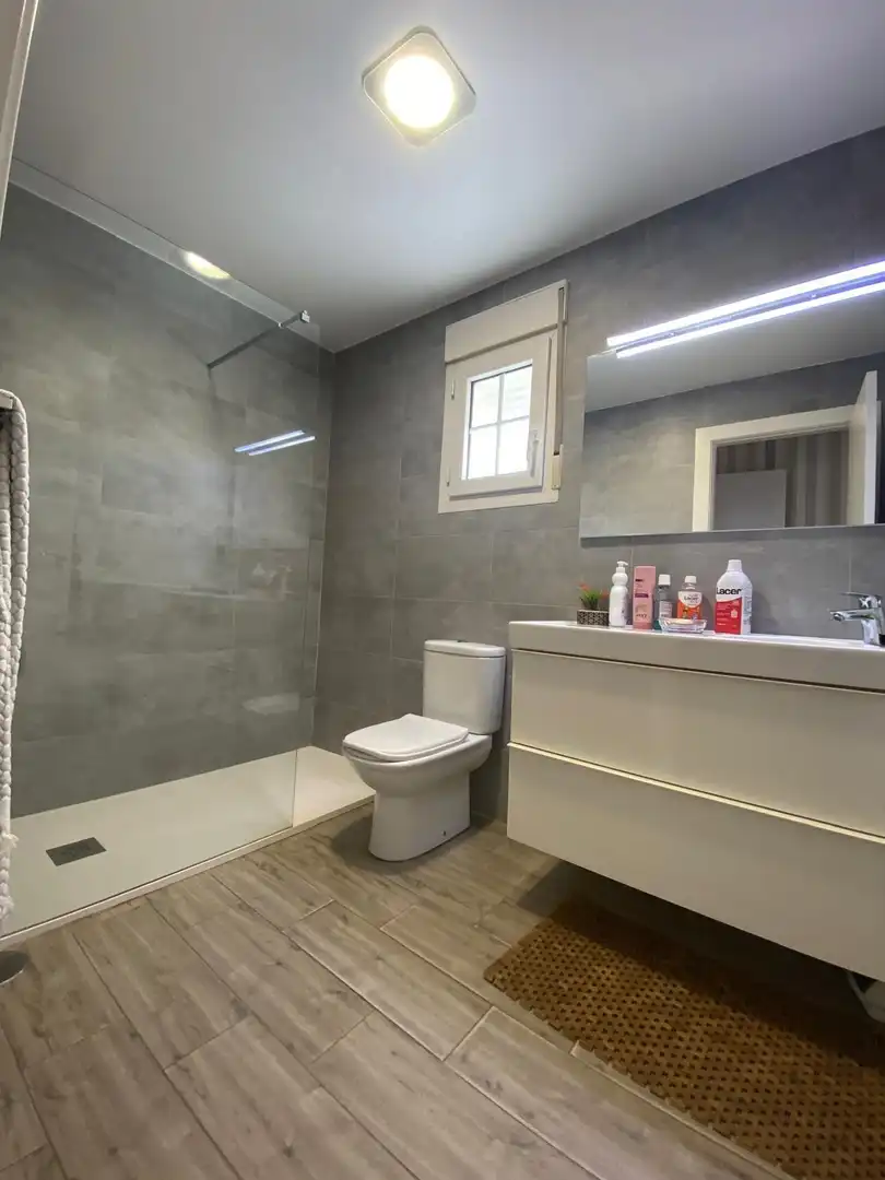 Baño de Casa adosada en venta en Cartagena con Aire acondicionado, Jardín privado y Terraza