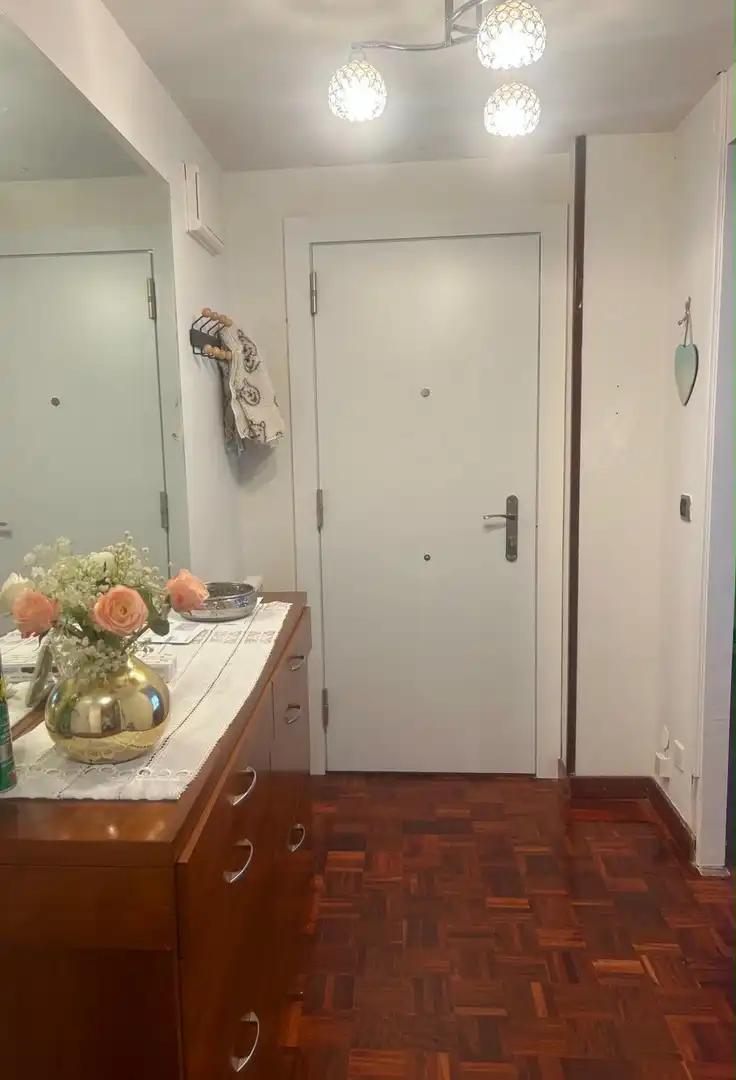 Wohnung zur Miete in Gijón  mit Heizung, Parkett und Möbliert