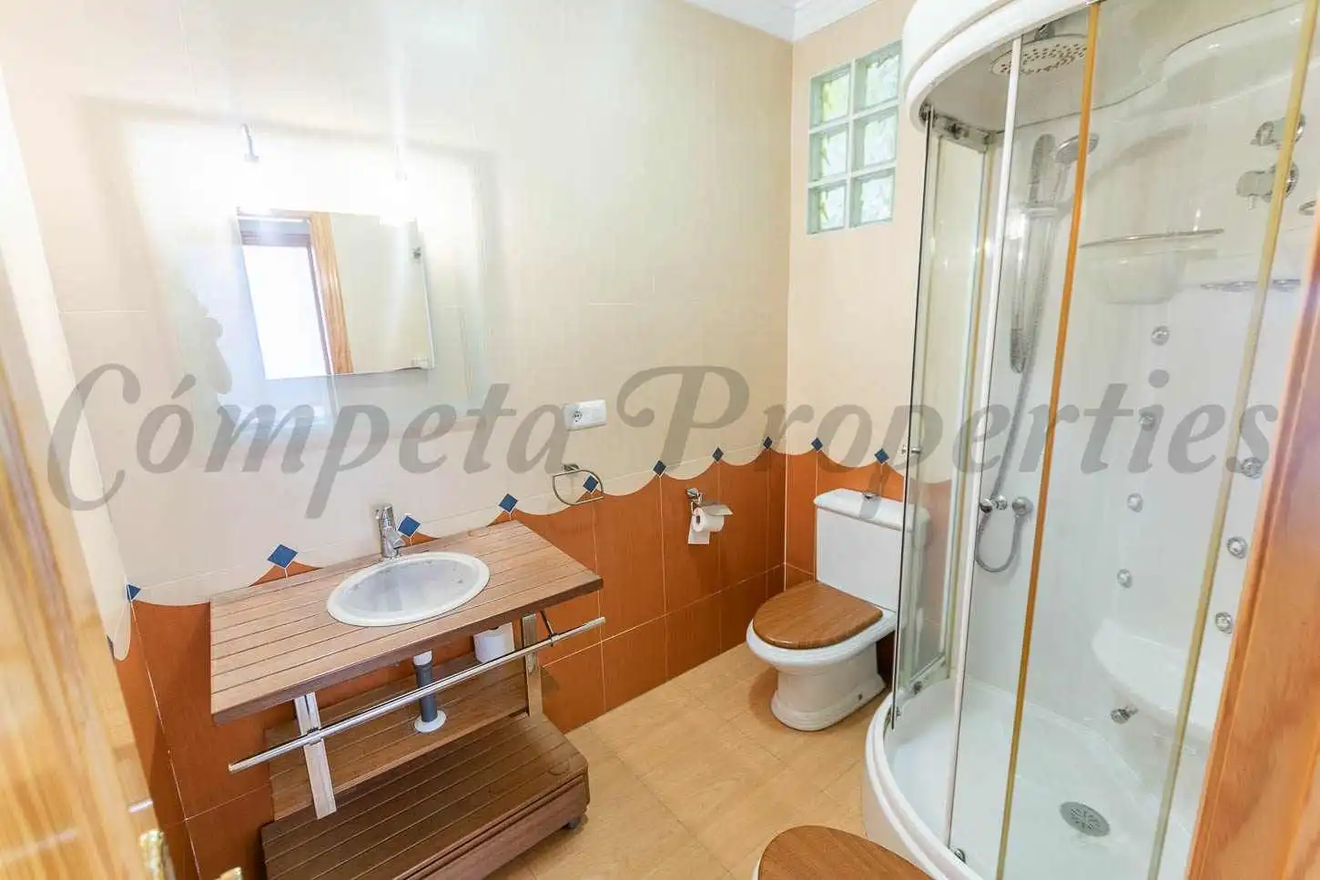 Apartament amb terrassa en venda a Sayalonga, imagen 12