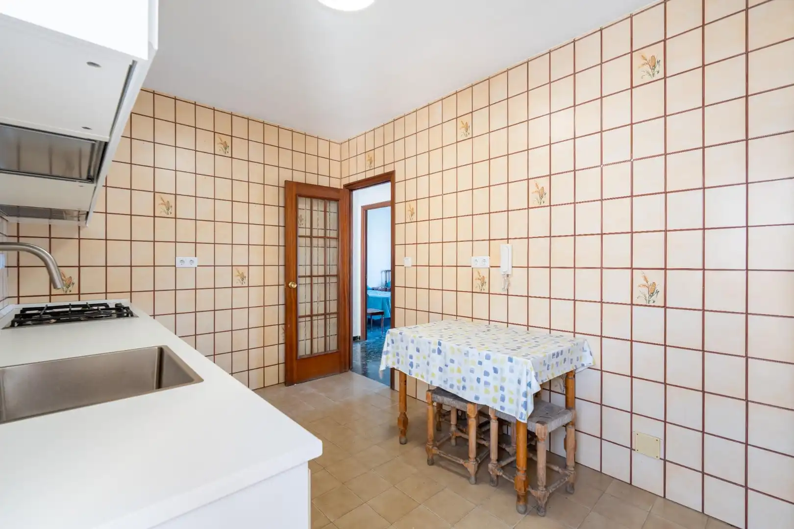 Küche von Wohnung zum Verkauf in Almería mit Klimaanlage, Heizung und Balkon