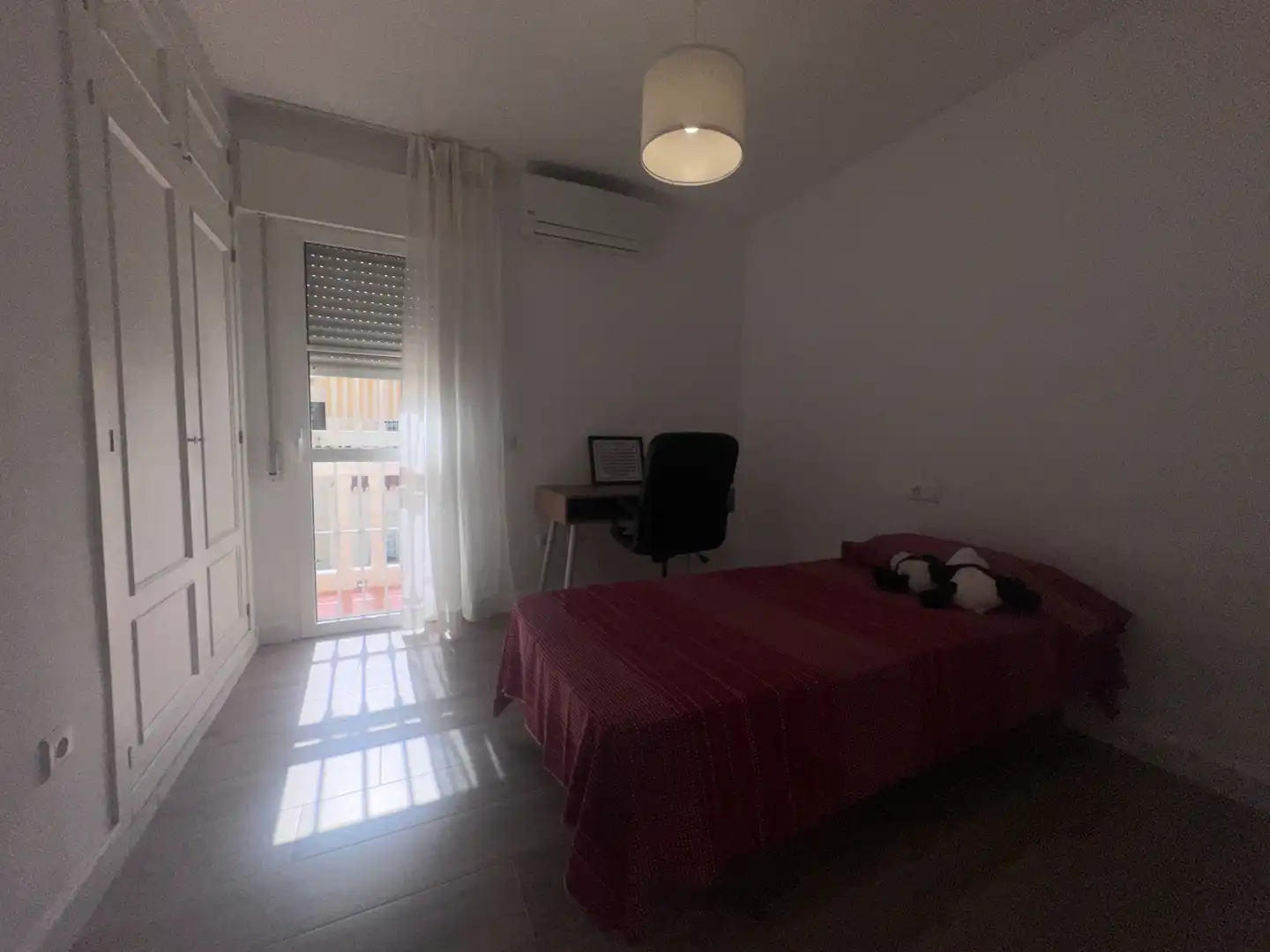 Habitación de Casa adosada en venta en Vélez-Málaga con Aire acondicionado, Calefacción y Terraza