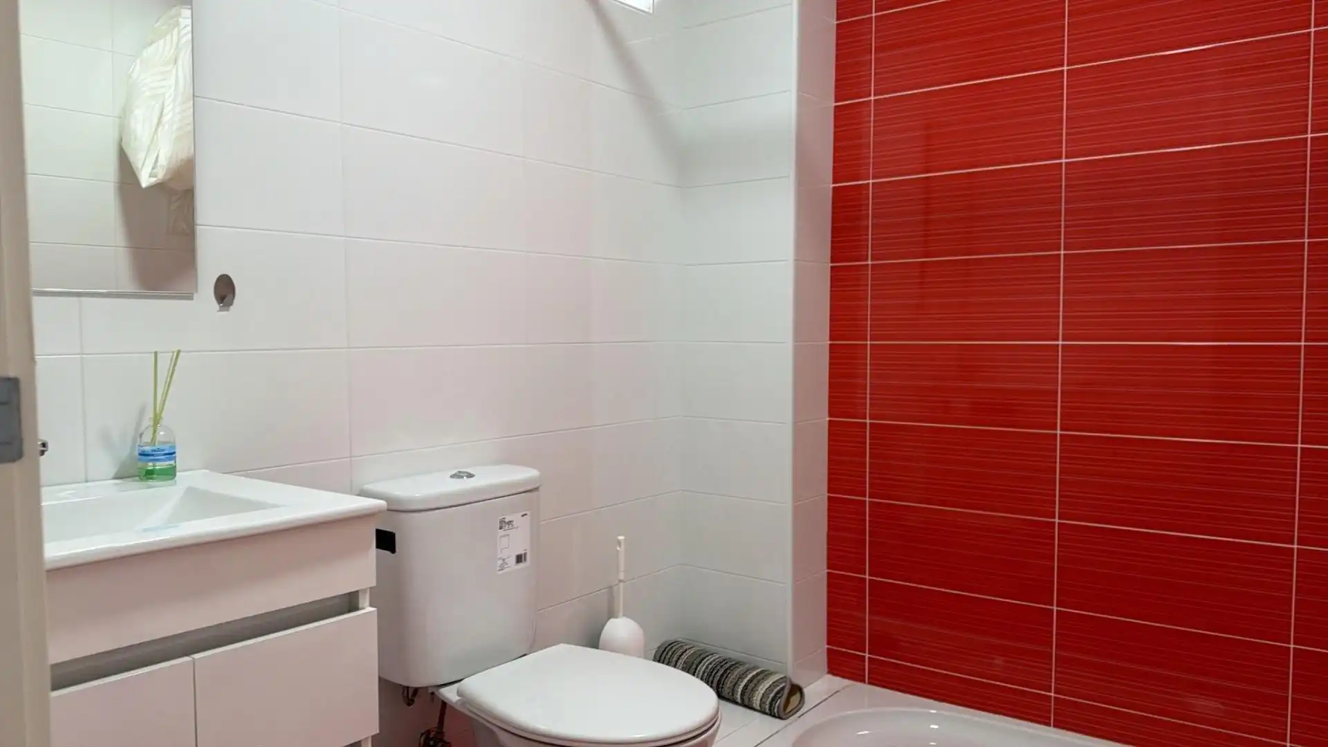 Bathroom of Flat for sale in Elche / Elx  with Air Conditioner and Furnished