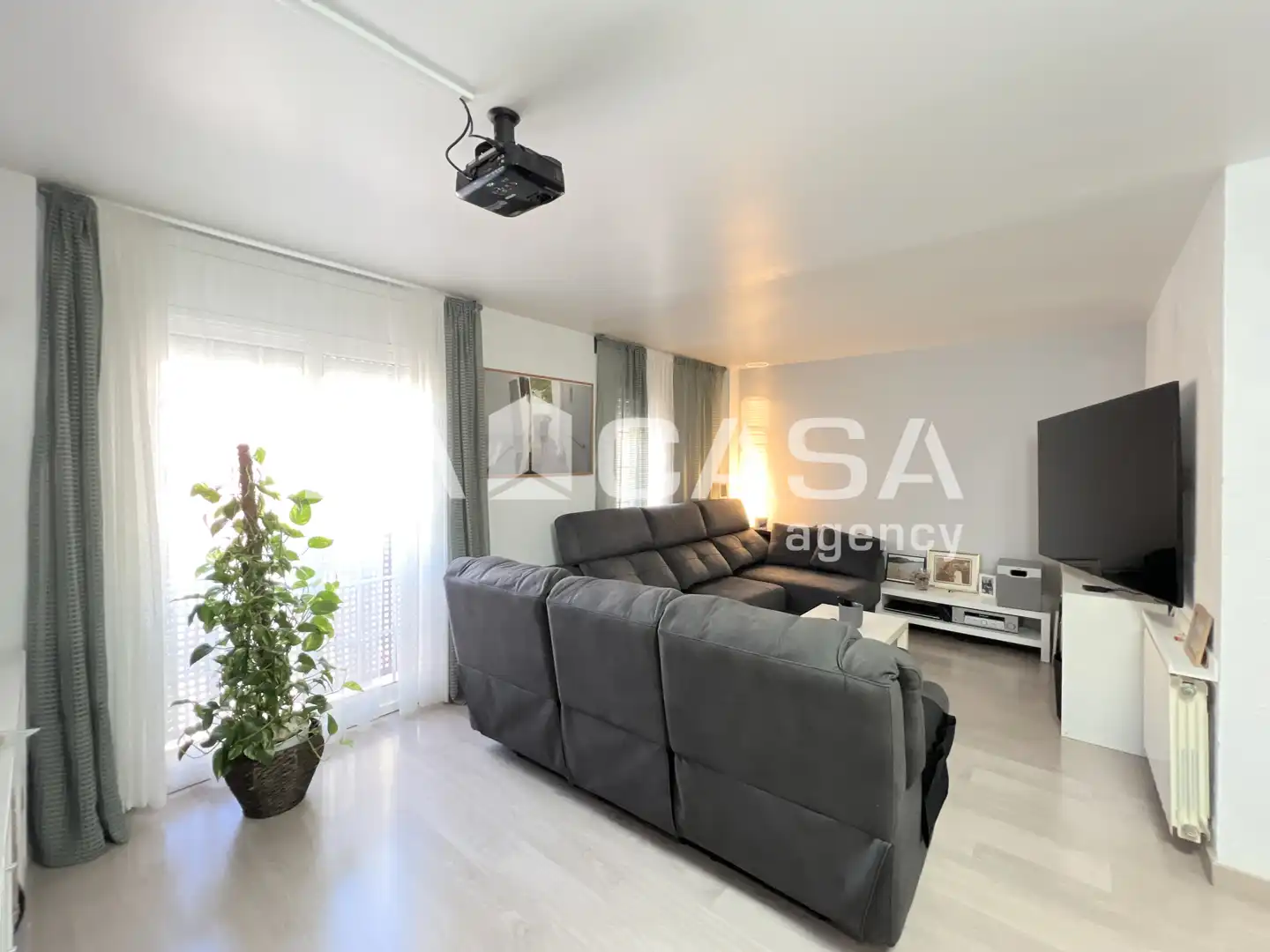 Living room of Flat for sale in Badalona