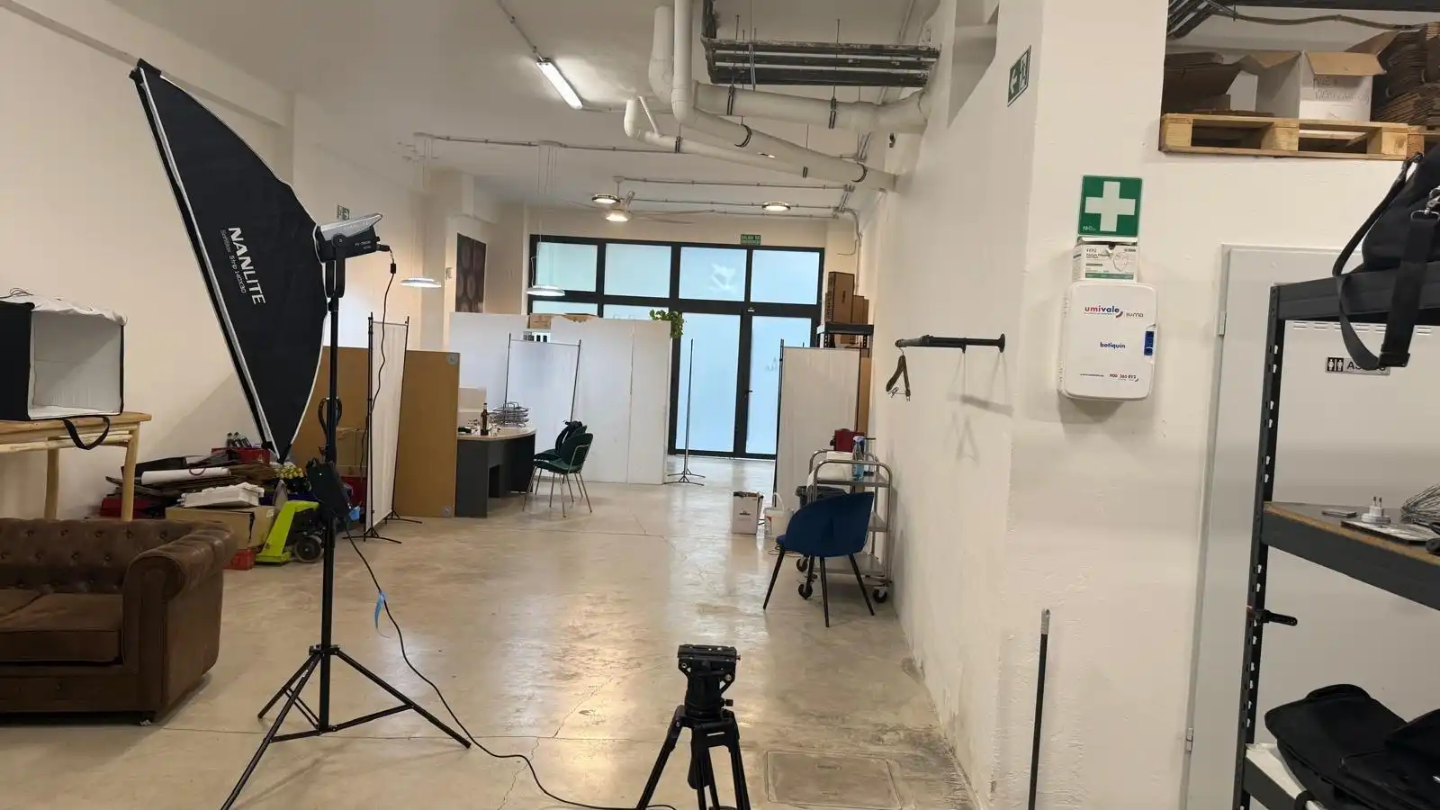 Business premises for sale in Calle de la Isla Cabrera, imagen 5