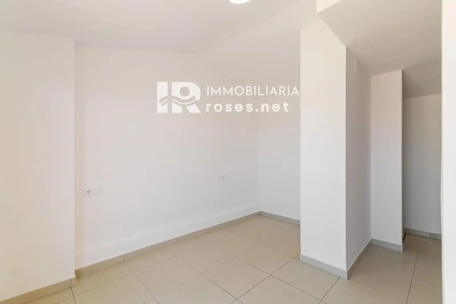 Duplexes for sale in Fortià  with Terrace
