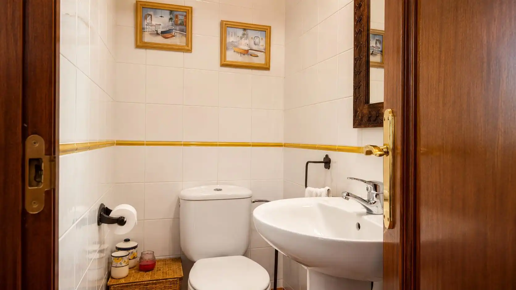Badezimmer von Maisonette zum Verkauf in Comillas (Cantabria) mit Heizung und Alarm