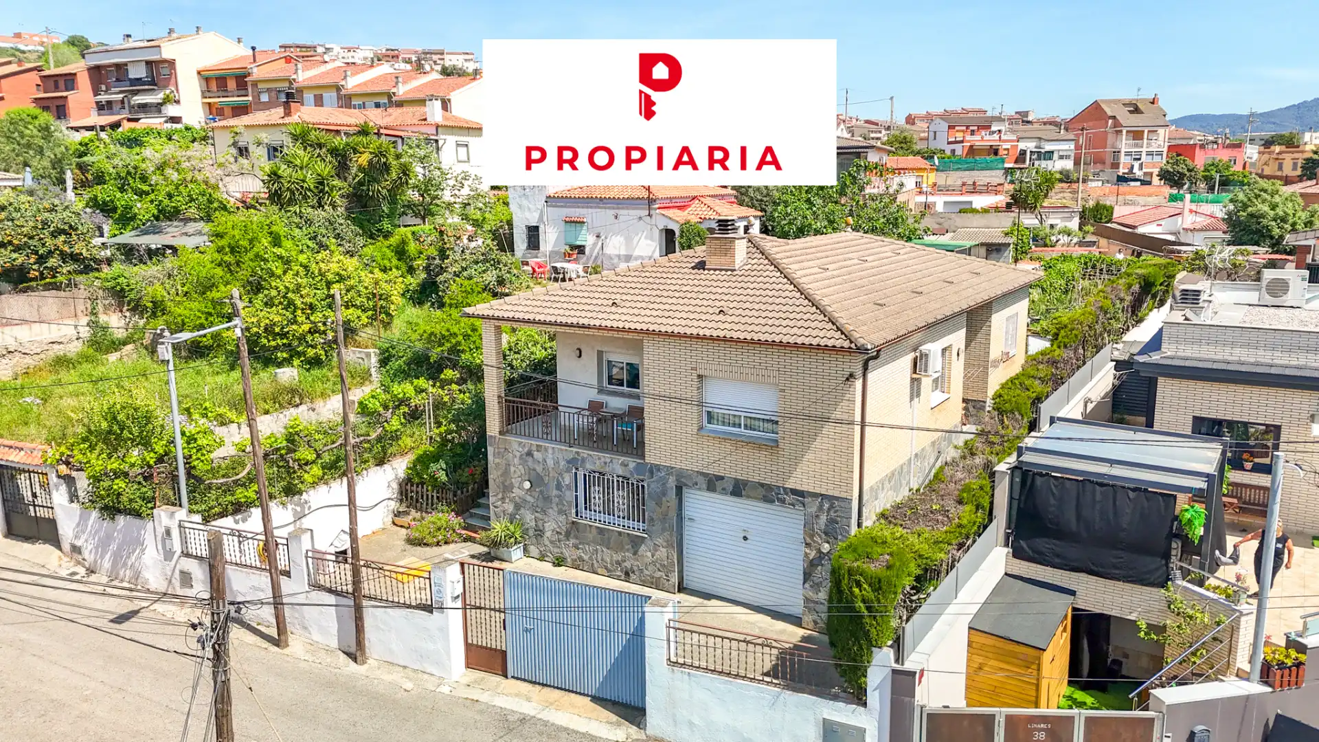 Exterior view of Houses for sale in Sant Vicenç Dels Horts  with Air Conditioner, Heating and Private garden