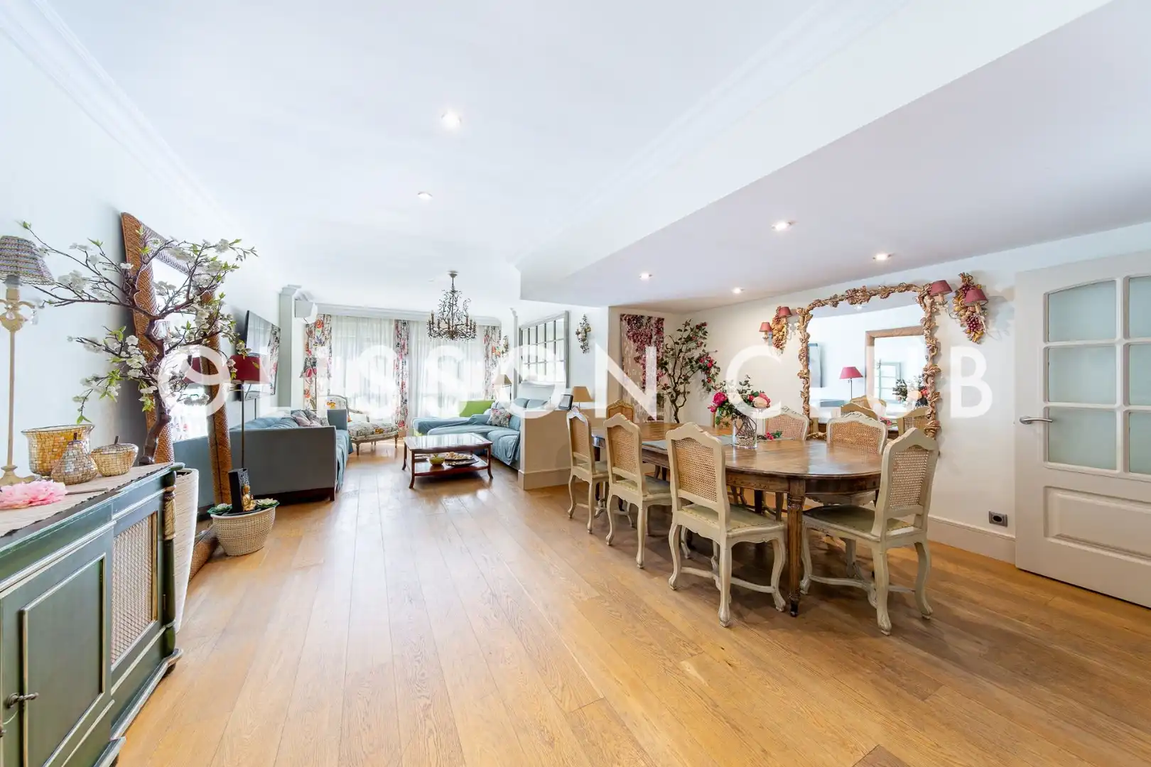 Dining room of Flat for sale in Madrid  with Air Conditioner, Heating and Storage room