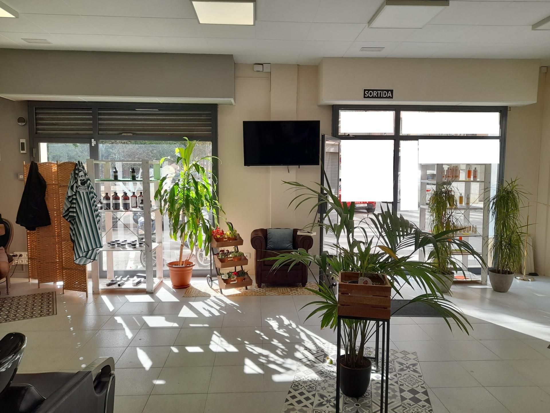 Premises for sale in Mataró  with Air Conditioner