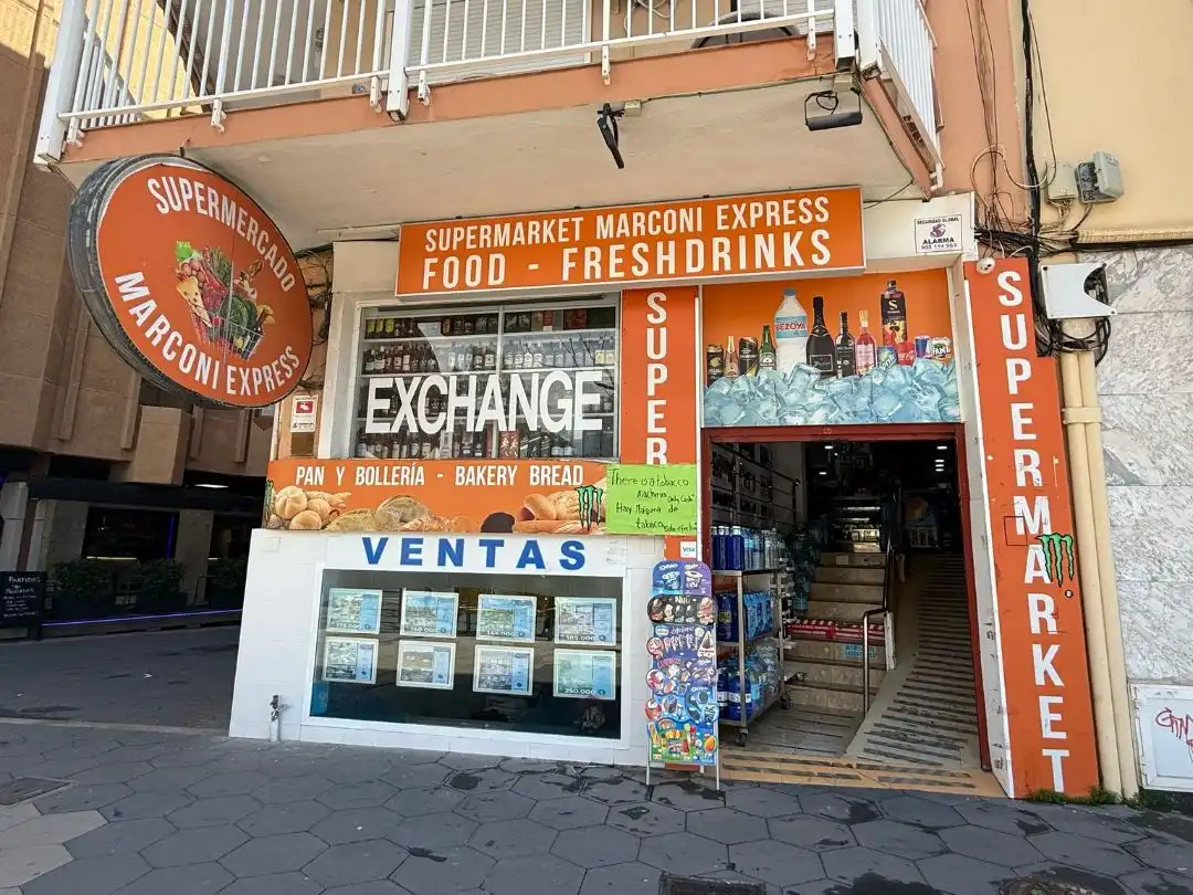 Locale commerciale in vendita a Avinguda Rei Jaume I 4, imagen 2