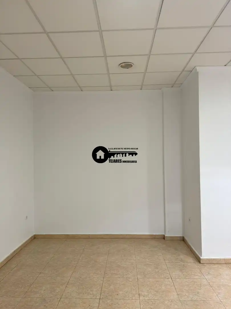 Local comercial en venda a Industria, imagen 3