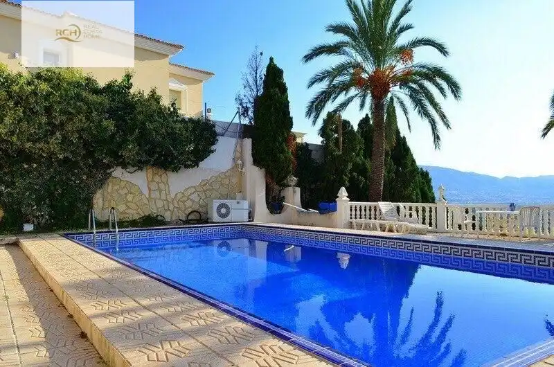 Casa adosada en venda a Altea ciudad