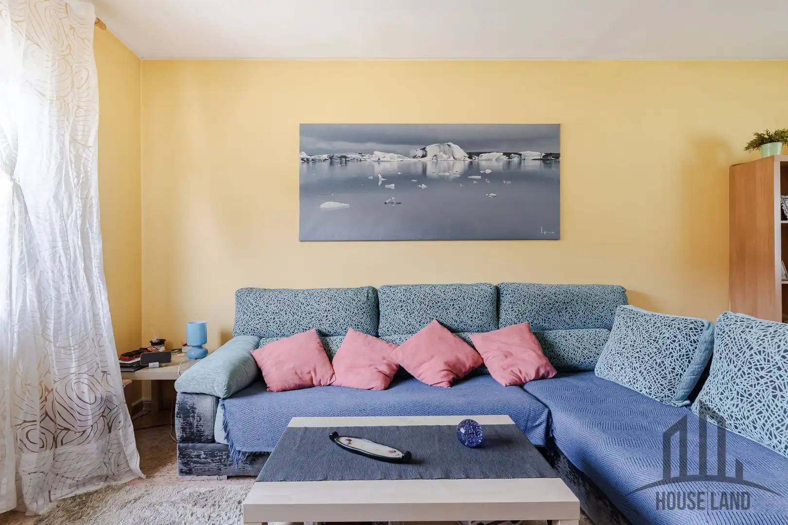 Sala de estar de Casa o chalet en venta en El Casar con Aire acondicionado, Calefacción y Jardín privado