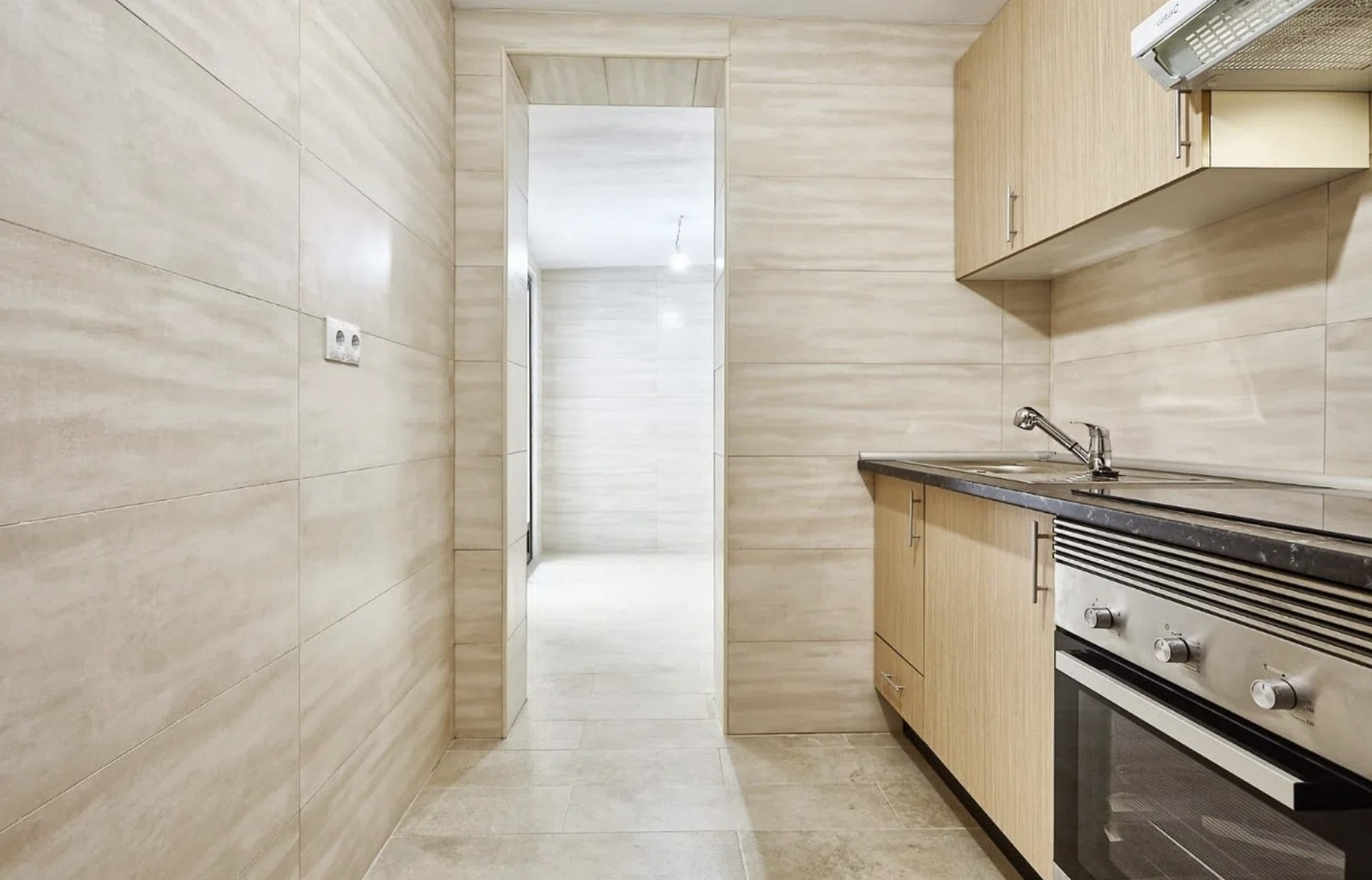 Cocina de Piso en venta en Alicante / Alacant con Aire acondicionado y Amueblado