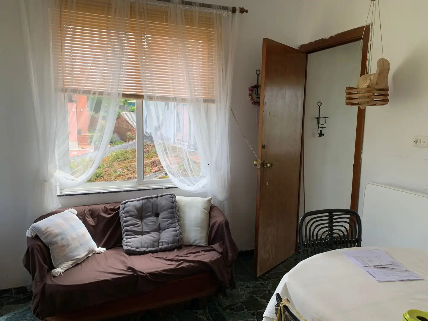 Dormitori de Casa o xalet en venda en Ferrol amb Calefacció, Jardí privat i Traster