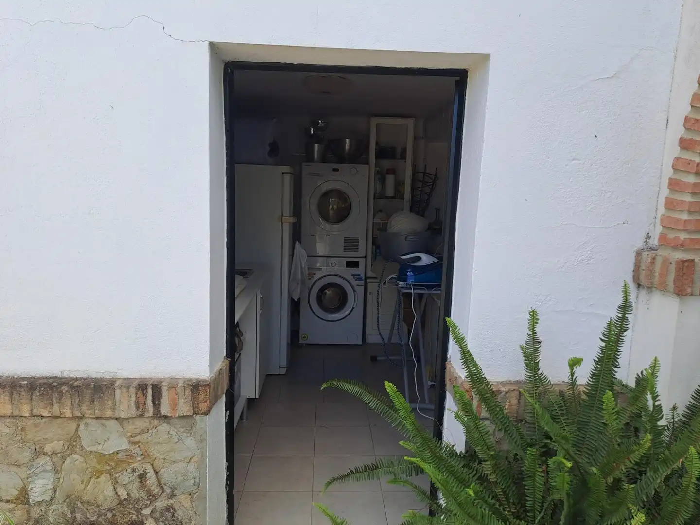 Cuina de Casa o xalet en venda en Cantillana amb Aire condicionat, Calefacció i Jardí privat