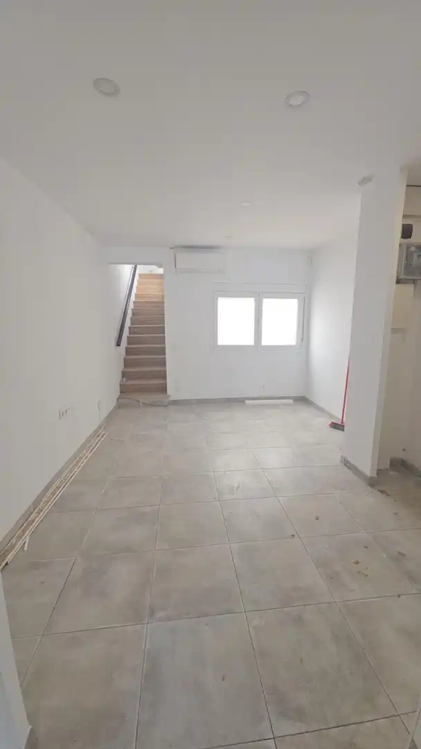 Casa adosada en venda en Alella amb Aire condicionat, Jardí privat i Parquet