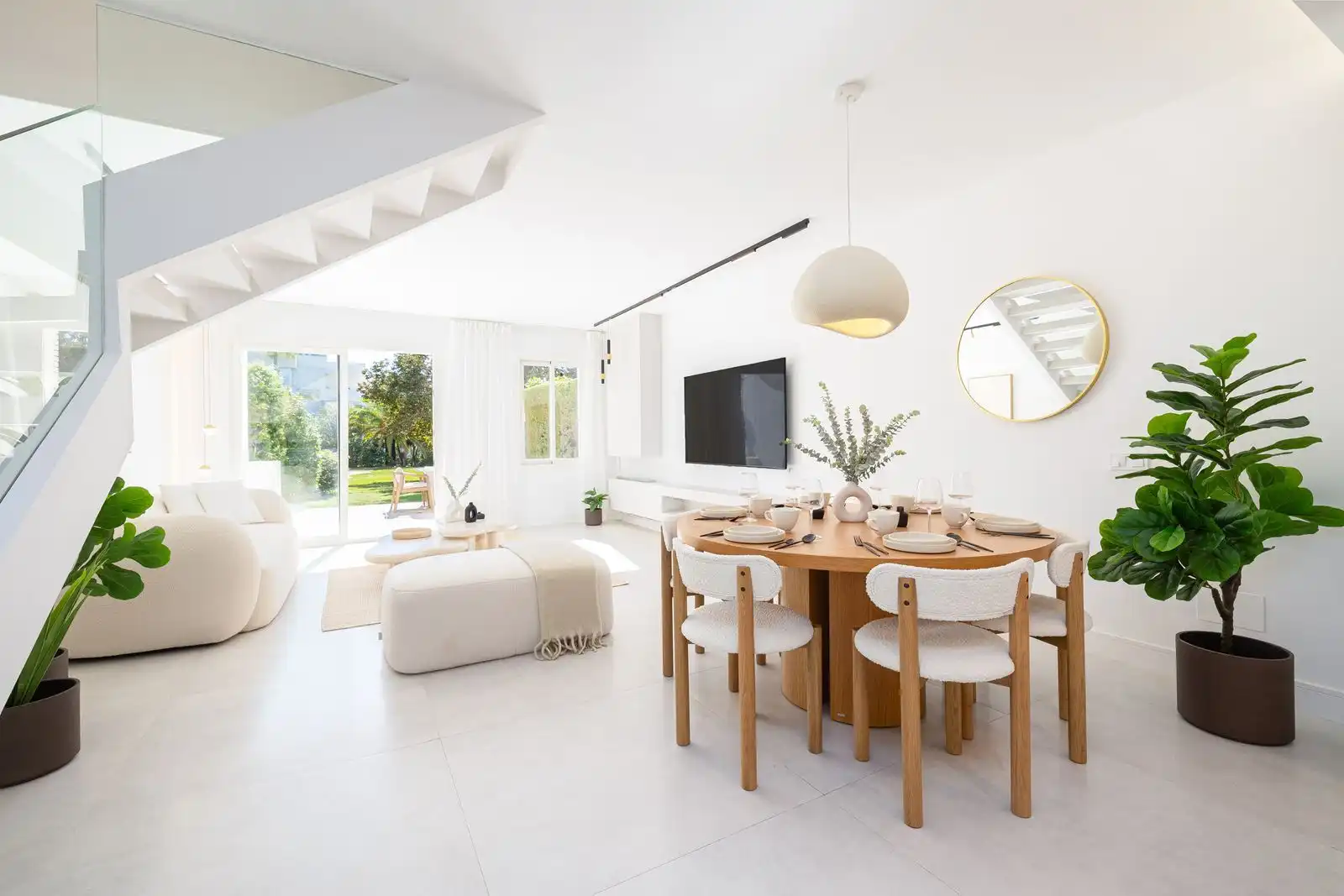 Wohnzimmer von Maisonette zum Verkauf in Marbella mit Möbliert und Gemeinschaftspool