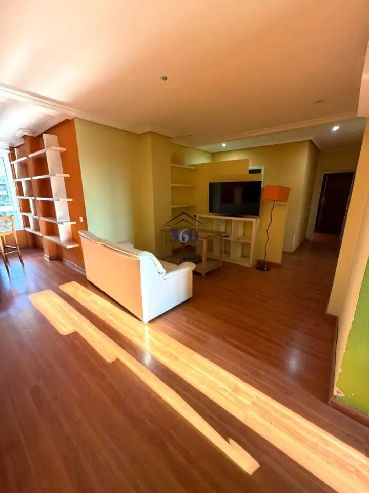 Sala d'estar de Pis en venda en Cáceres amb Aire condicionat, Terrassa i Moblat