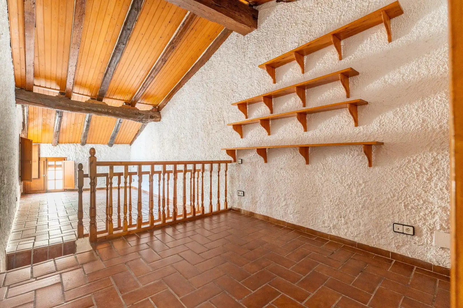 Casa con terraza en venta en Carrer de la Peixateria, imagen 5