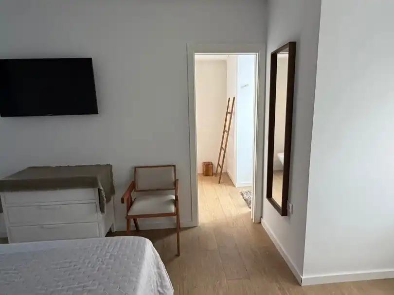 Schlafzimmer von Wohnung zum Verkauf in  Sevilla Capital mit Klimaanlage und Balkon